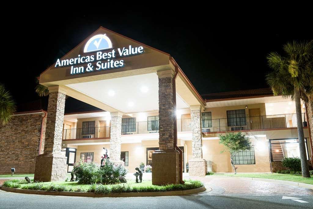 Americas Best Value Inn & Suites-Griffin Εξωτερικό φωτογραφία