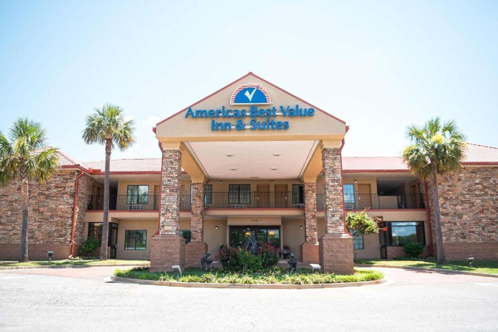 Americas Best Value Inn & Suites-Griffin Εξωτερικό φωτογραφία