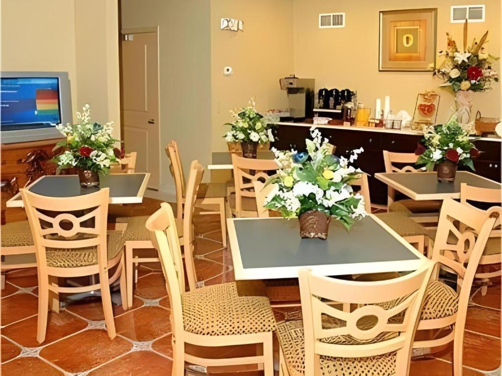 Americas Best Value Inn & Suites-Griffin Εξωτερικό φωτογραφία